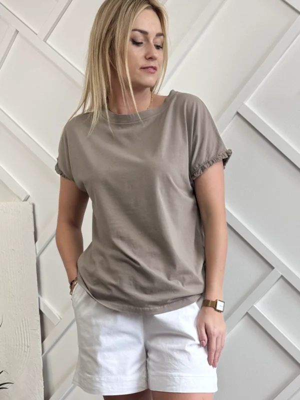 T-Shirt bluzka z bawełny na krótki rękaw z frędzlami kolor: beżowy taupe