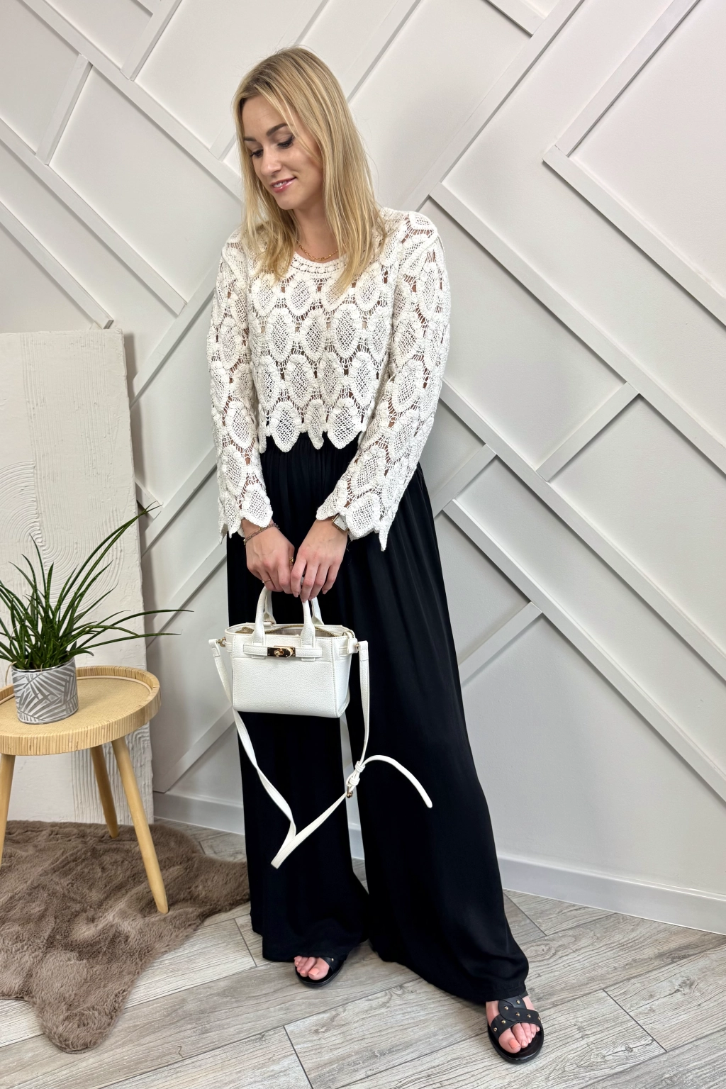 ażurowa bluzka biała boho na długi rękaw