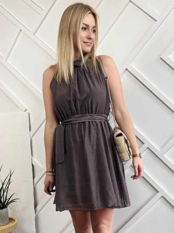 sukienka mgiełka brązowa mini, dekolt halter wiązana w talii i przy szyi