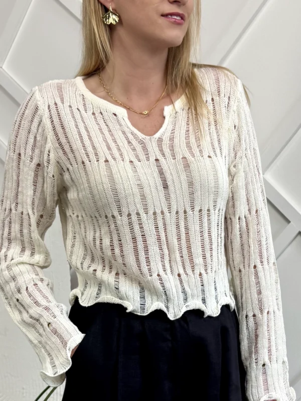 cienki ażurowy sweterek biały ecru długi rękaw