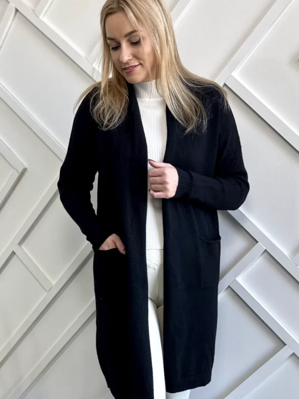czarny długi kardigan damski z kieszeniami sweter bez zapięcia