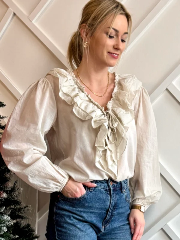 beżowa koszula damska z falbankami z przodu 100% bawełna żabot