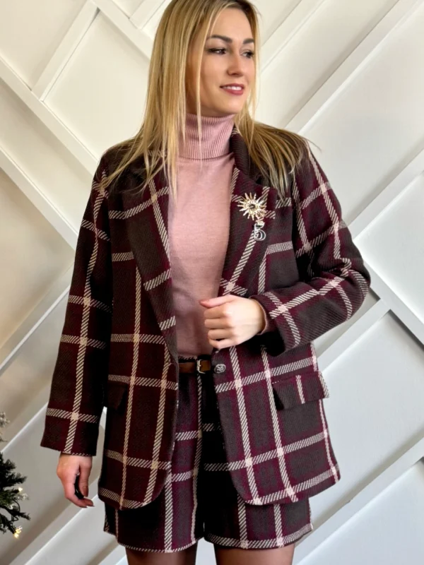komplet garnitur damski w kratę czekoladowy brązowy marynarka i spodenki w kratkę