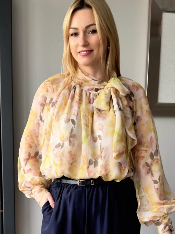 koszula damska mgiełka w kwiaty szyfonowa z kokardą żółta cytrynowa