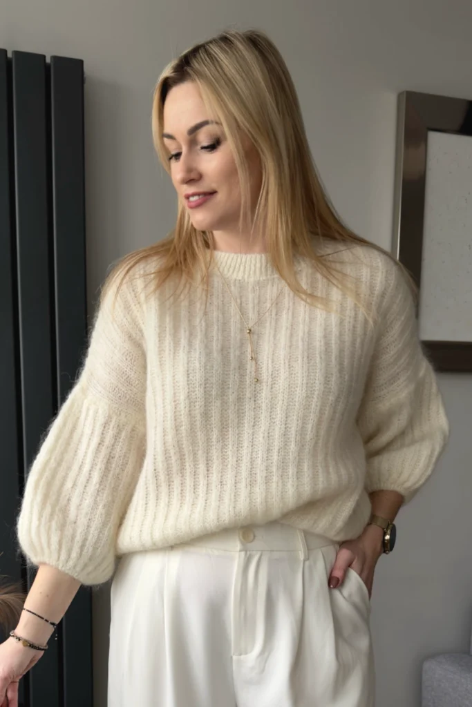 moherowy sweter damski z krótkim rękawem kremowy ecru 60% moher