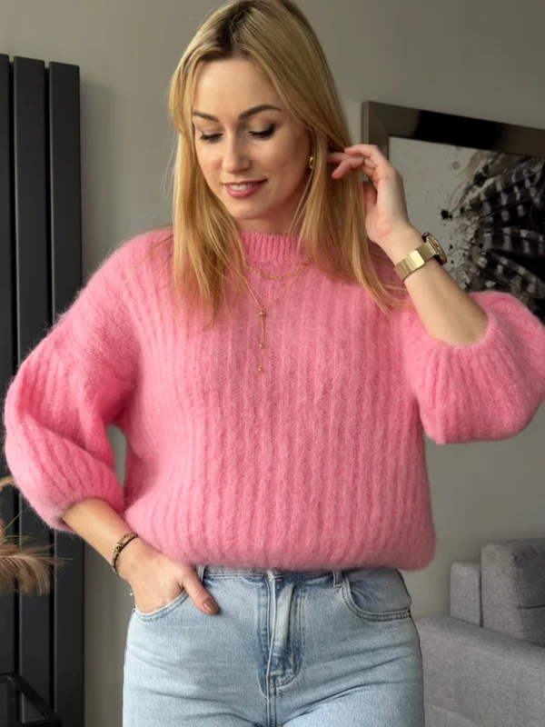 moherowy sweter damski różowy z krótkim rękawem sweterek z moheru