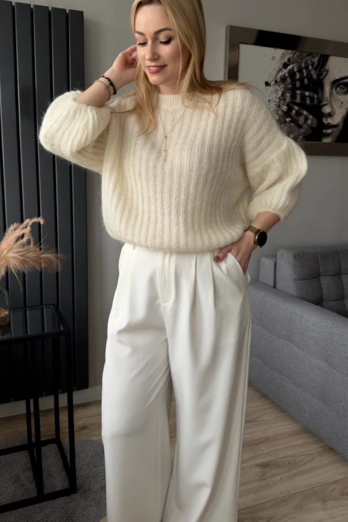 moherowy sweter damski z krótkim rękawem kremowy ecru 60% moher