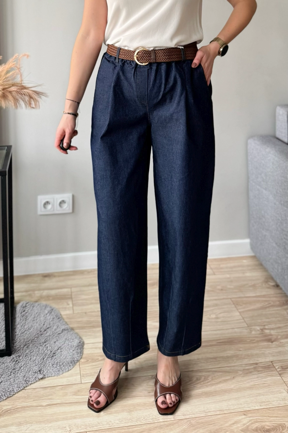 spodnie jeansowe balony balloon damskie granatowe ciemny surowy jeans z paskiem