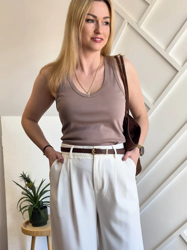 Top damski w serek taupe gładki bawełniany basic 100% bawełna