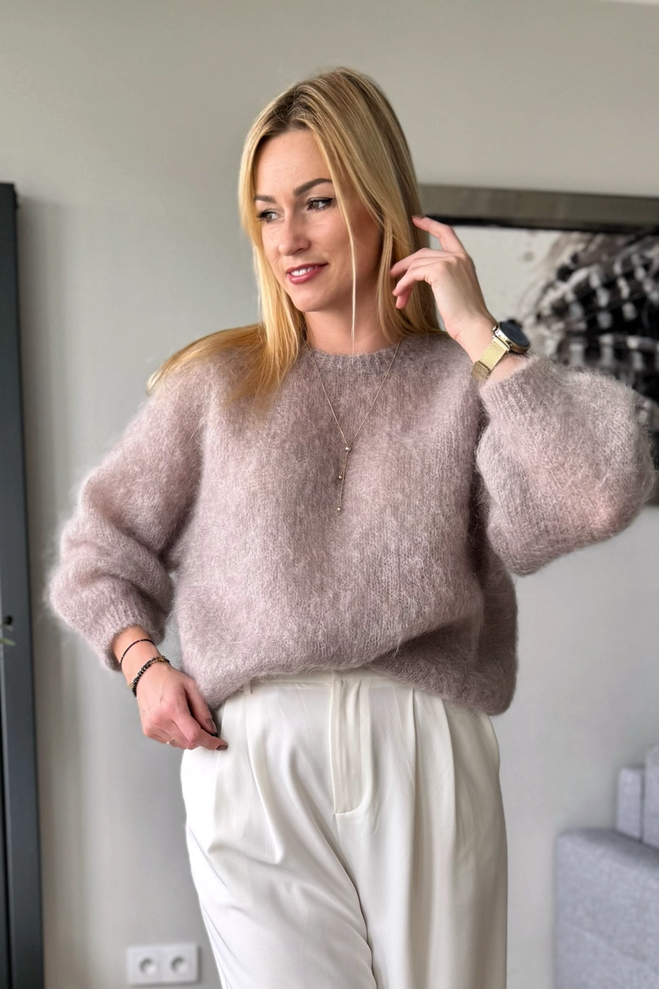 moherowy sweter damski beżowy 80% kid moher taupe Toscana-39